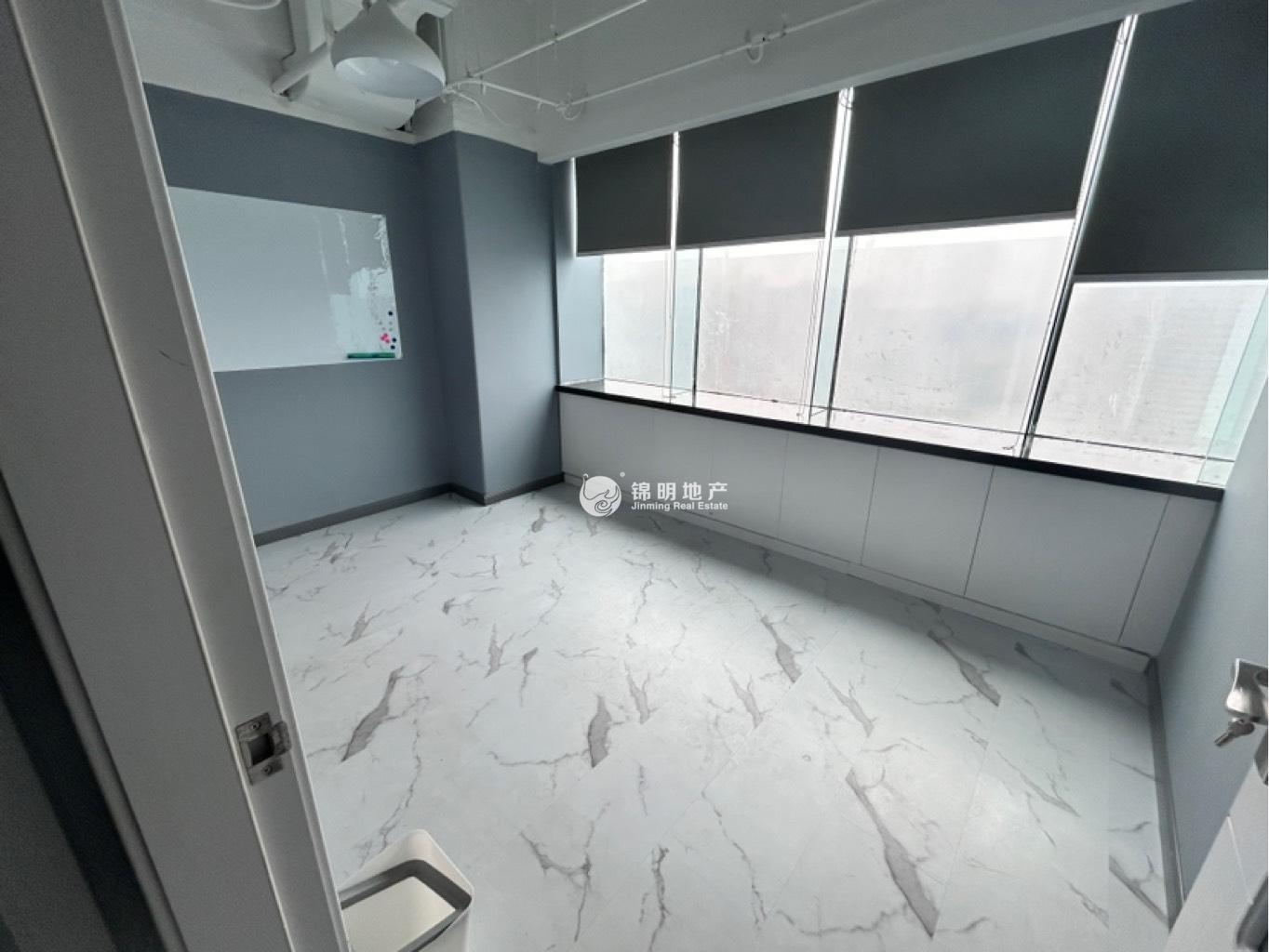 徐家汇飞雕国际大厦258平米写字楼出租